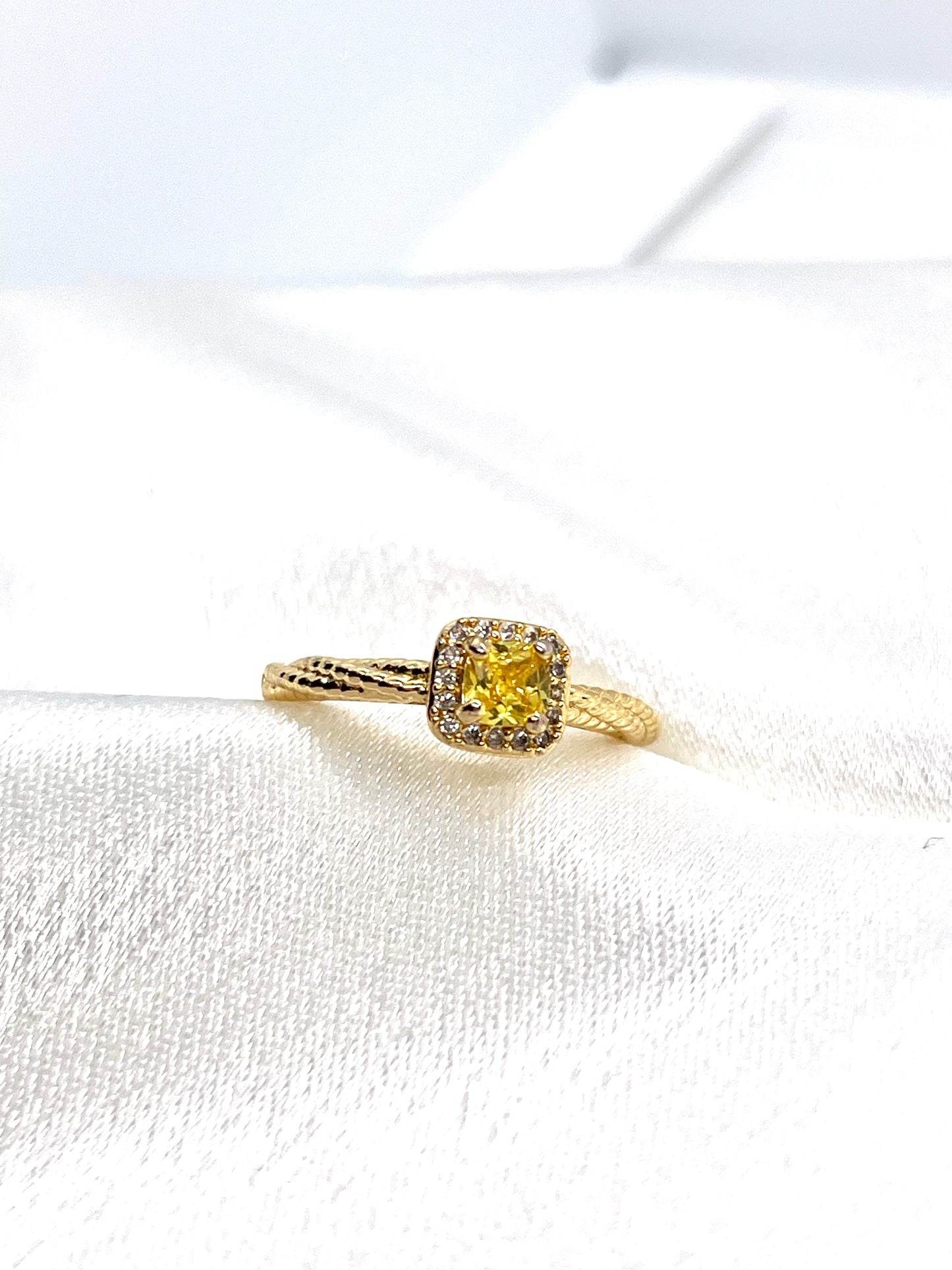 Bague Soleil Doré – Acier Inoxydable Plaqué Or 18K (Ajustable)