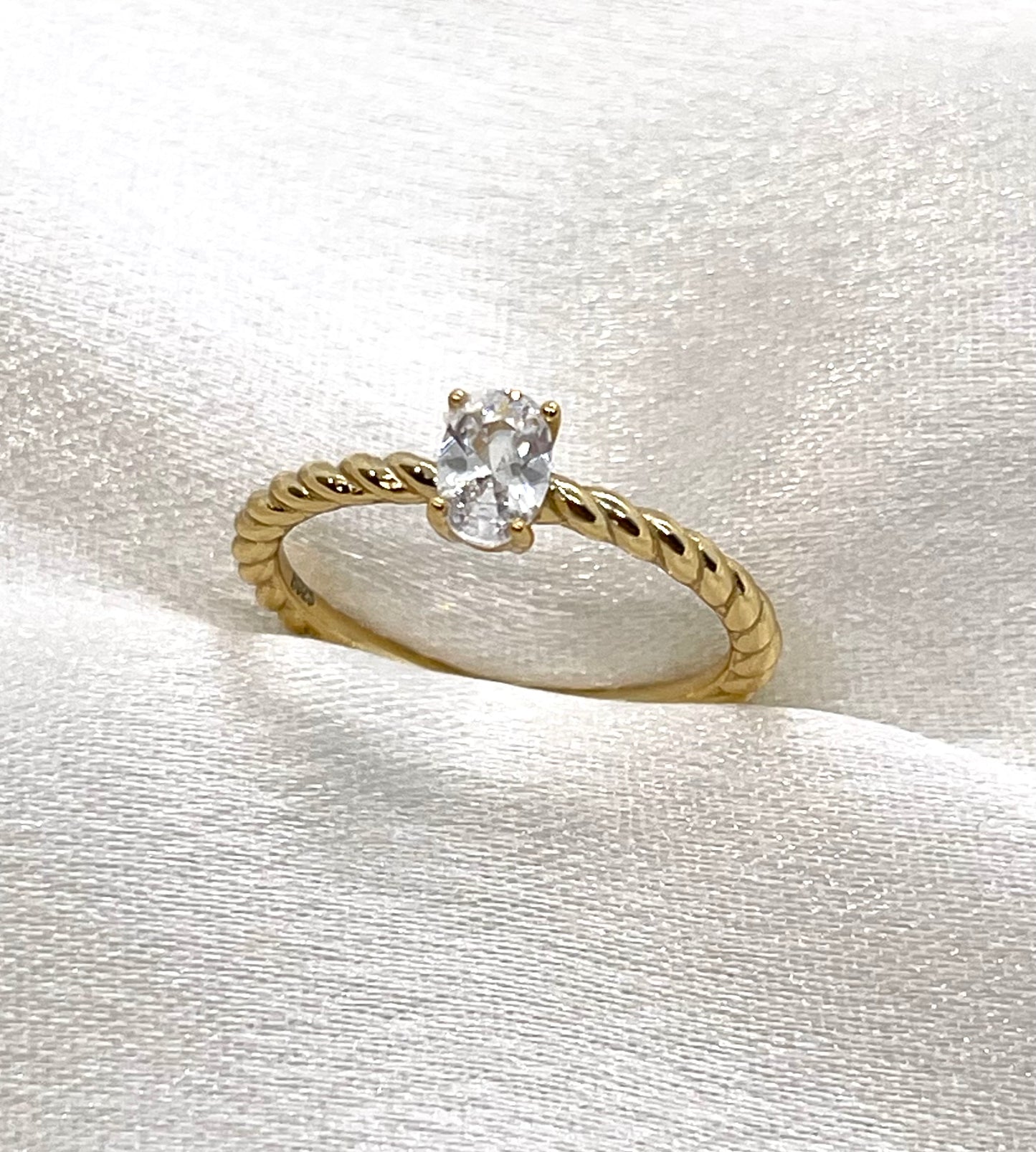 Bague Élégance Torsadée – Argent 925 Plaqué Or 18K