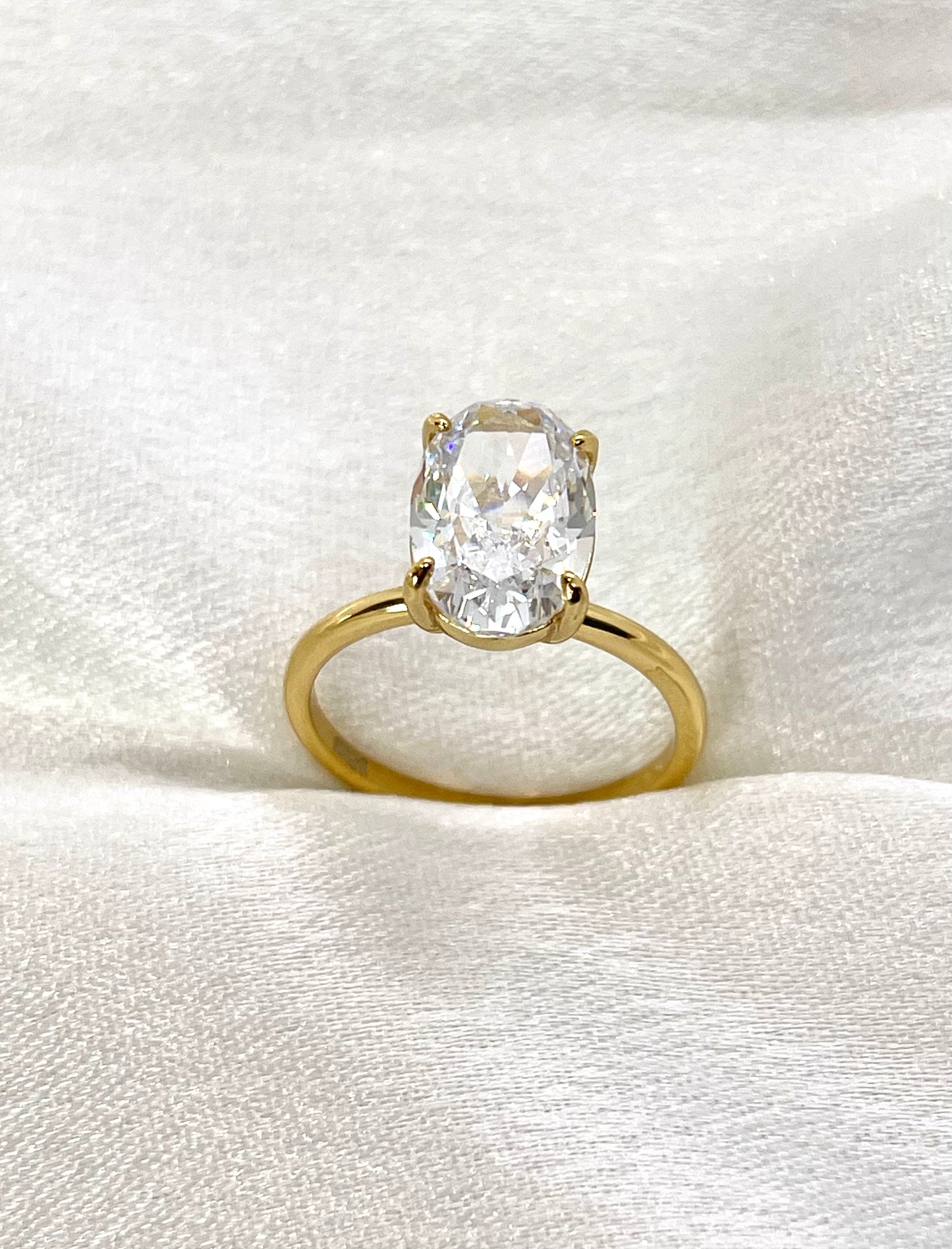 Bague Élégance Ovale – Argent 925 Plaqué Or 18K