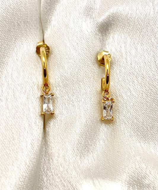 Boucles d’Oreilles Élégance Rectangulaire – Argent 925 Plaqué Or 18K