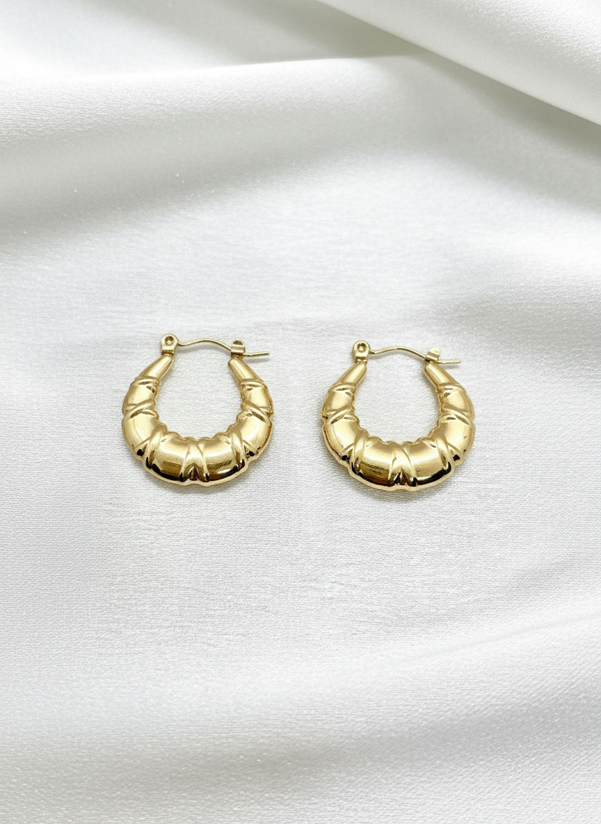 Boucles créoles bambou fond blanc